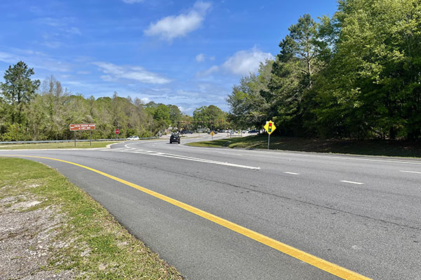 Roadway exit from Gumtree Road to US 278